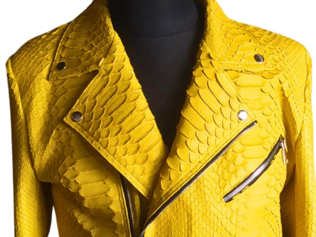 Yellow snakeskin-texture jacket close-up with wide collar and asymmetrical front zipper